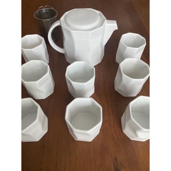 Teavana 32oz White Potter's Mark Ceramic Teapot Set w/ 8 Tea Cups / Infuser - Picture 10 of 12